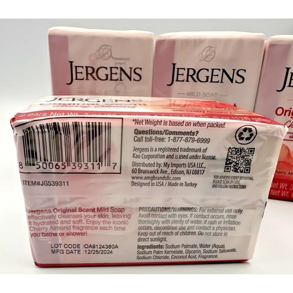 Jergens Original Scent Cherry Almond Soap‎ Bars  lot of 8  Bars 3 oz each
